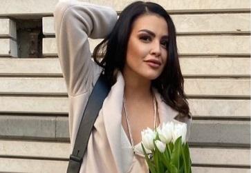 Внучката на Коста Цонев става адвокат